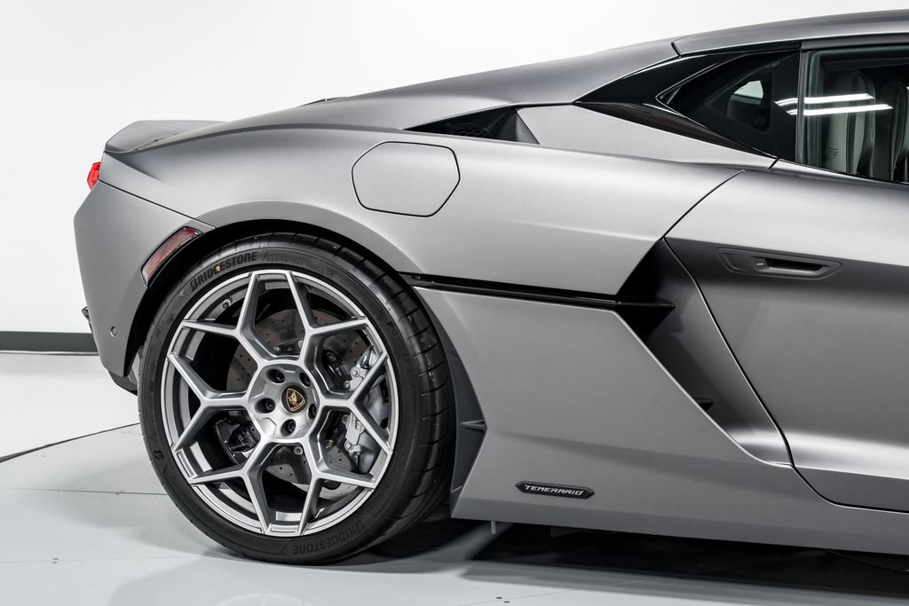 Used 2026 Lamborghini Temerario AWD/4WD image 48