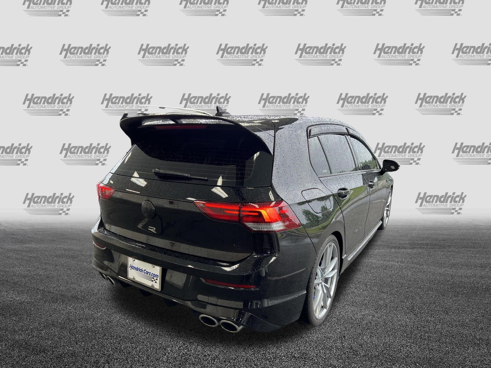 Used 2024 Volkswagen Golf R AWD/4WD image 11