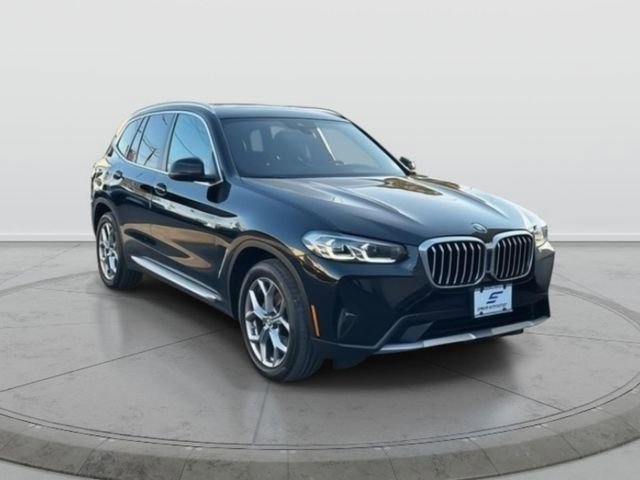 Used 2023 BMW X3 xDrive30i w/ Premium Package image 1