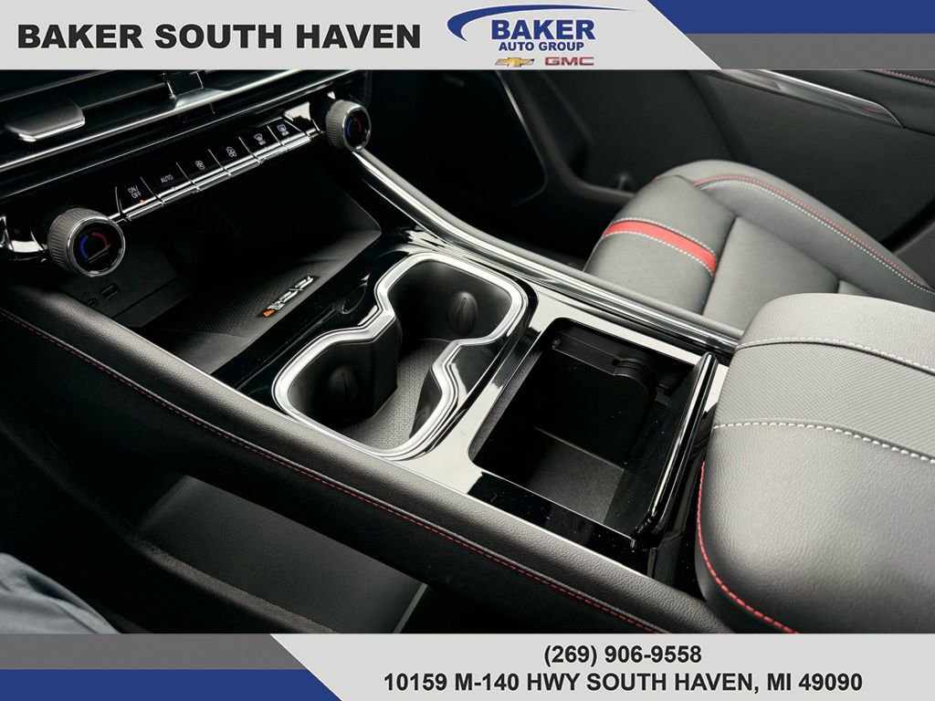 New 2026 Chevrolet Traverse RS w/ LPO, Floor Liner Package image 37