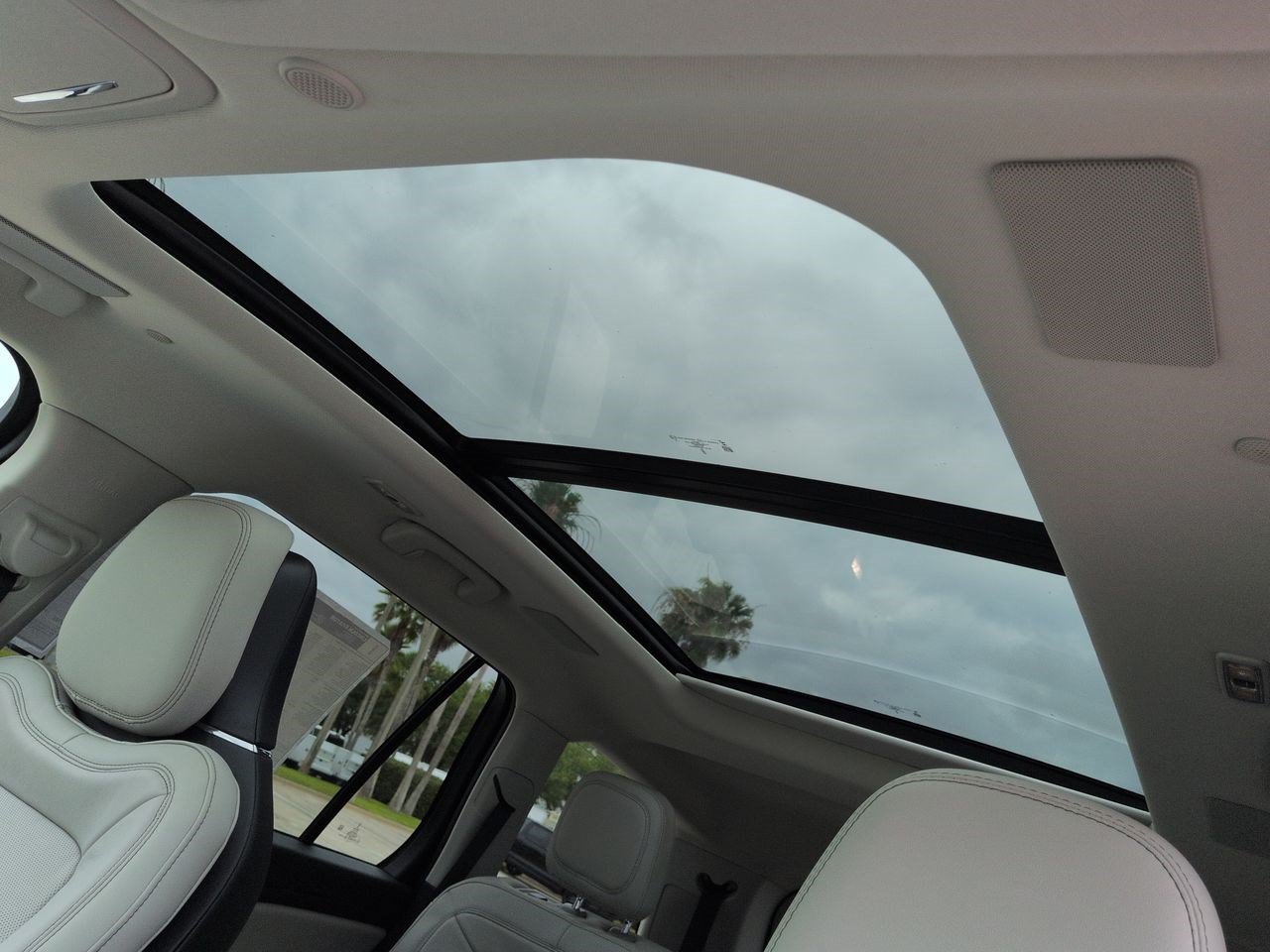 New 2026 Lincoln Aviator Reserve AWD/4WD image 20