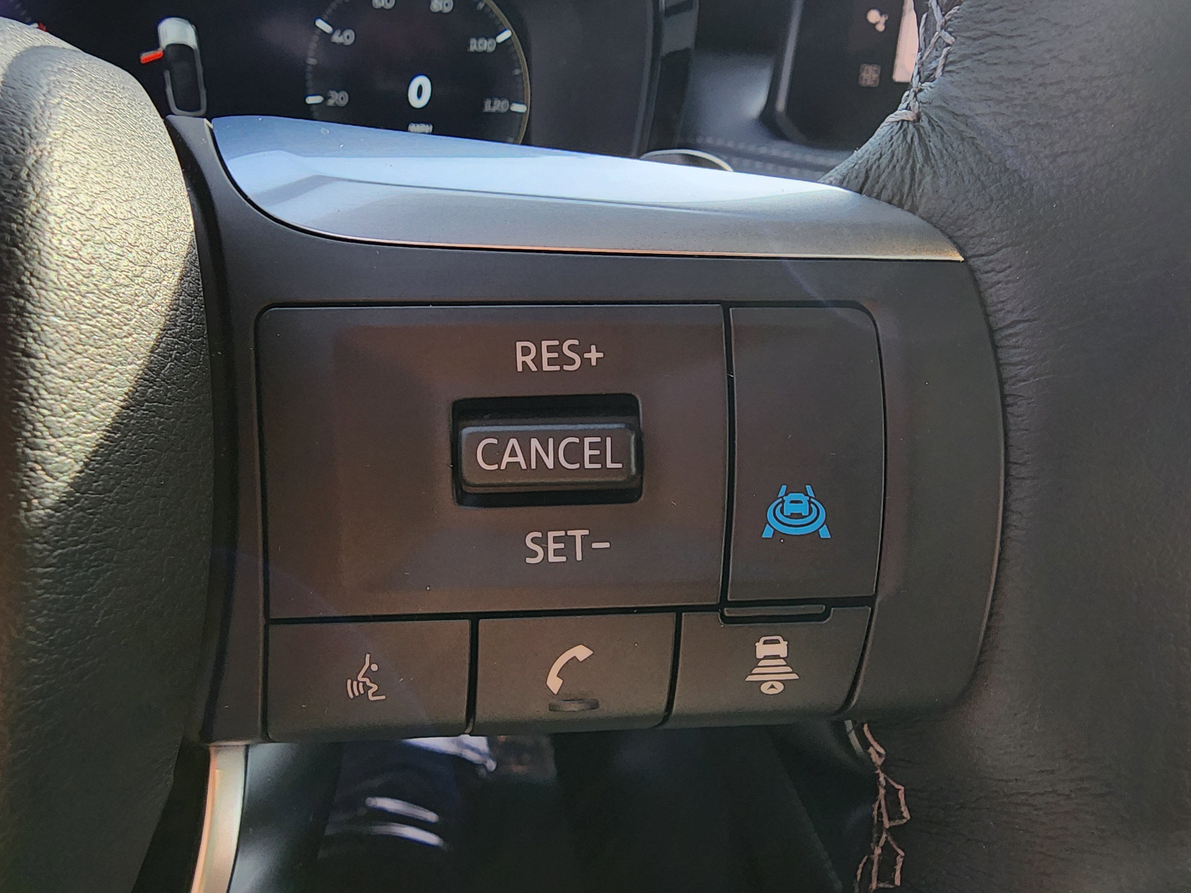 Used 2026 INFINITI QX60 Sport w/ Dark Cargo Package image 27