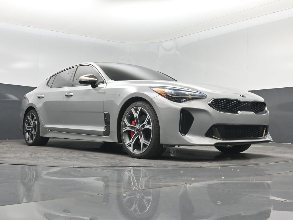 Used 2021 Kia Stinger GT2 RWD image 32