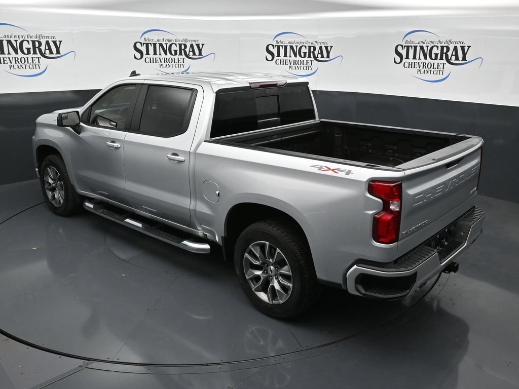 Used 2021 Chevrolet Silverado 1500 RST w/ Convenience Package II AWD/4WD image 22
