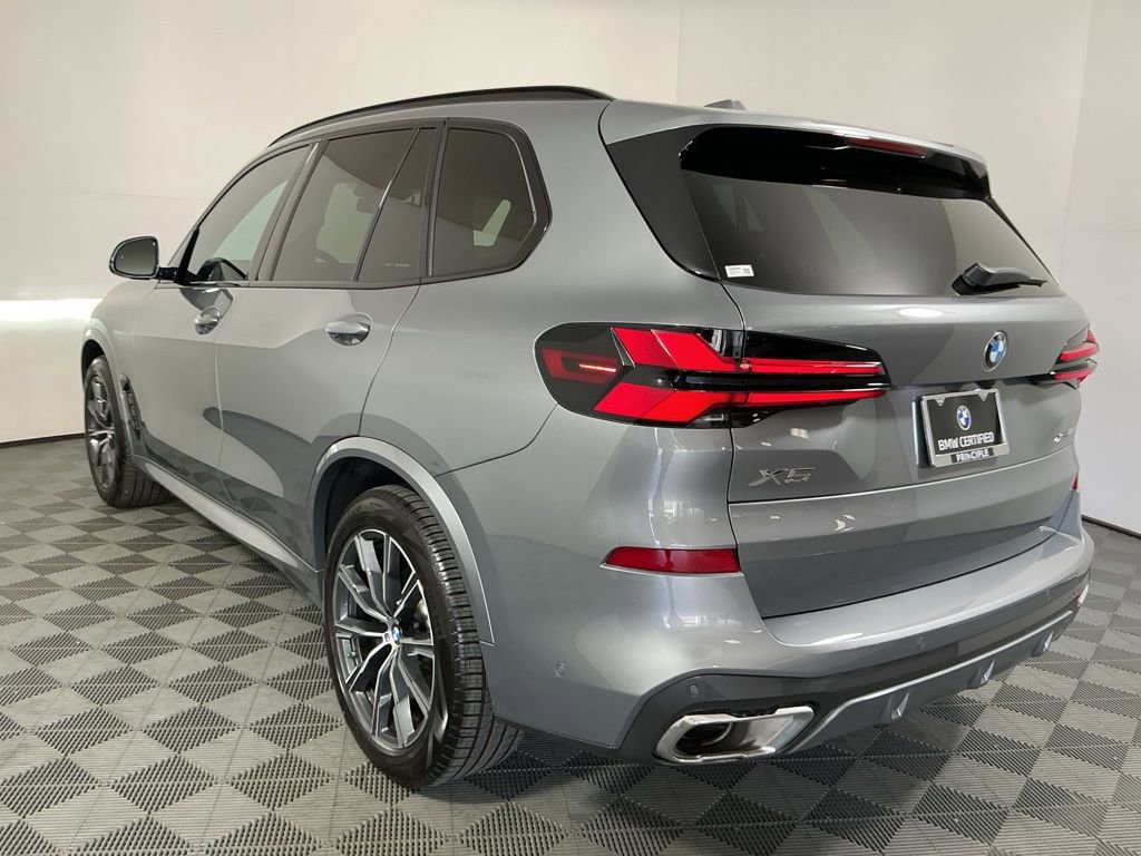 Certified 2026 BMW X5 xDrive40i w/ M Sport Package image 10