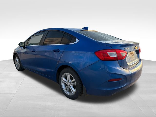 Used 2017 Chevrolet Cruze LT FWD image 5