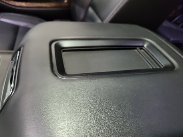 Used 2020 Chevrolet Tahoe LT image 42