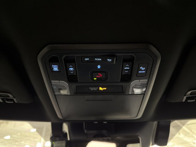 Used 2024 Toyota Tundra Platinum AWD/4WD image 34