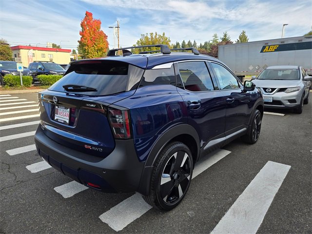 New 2026 Nissan Kicks SR w/ Cold Weather Package image 6