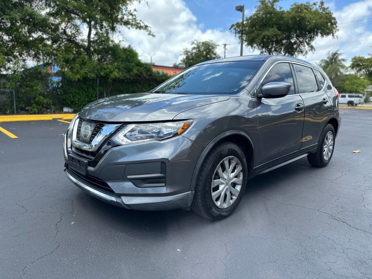 Used 2017 Nissan Rogue S