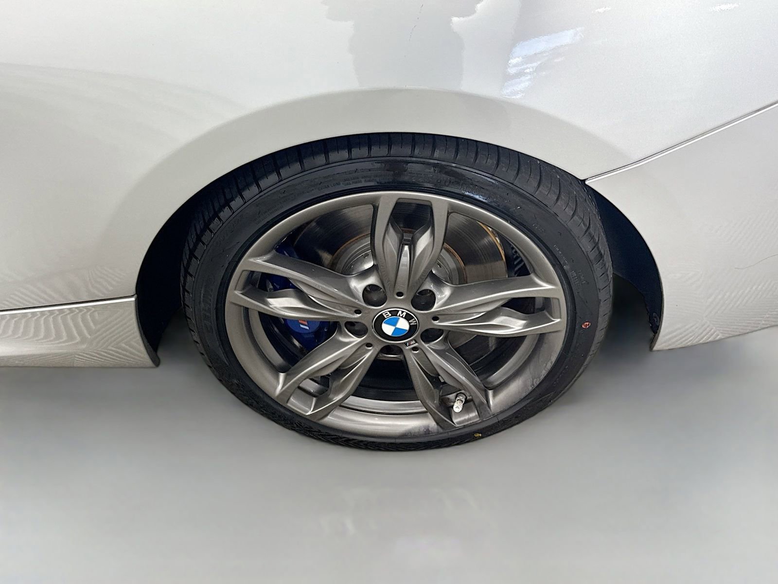 Used 2016 BMW M235i Convertible image 31