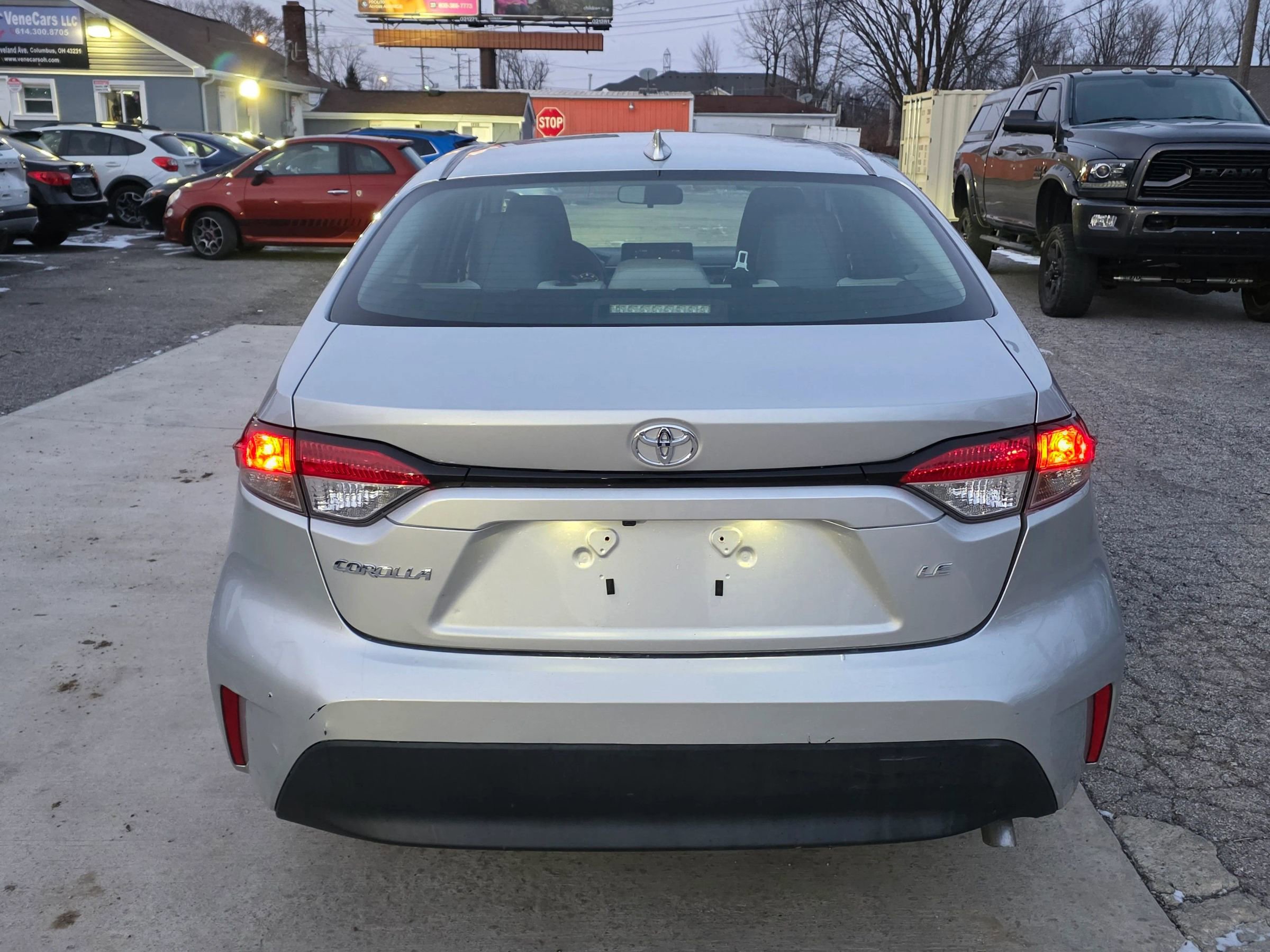 Used 2023 Toyota Corolla LE image 8