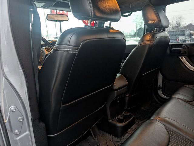 Used 2015 Jeep Wrangler Unlimited Sport image 14