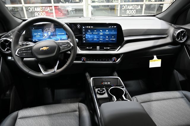 New 2026 Chevrolet Equinox LT w/ Convenience Package II image 12