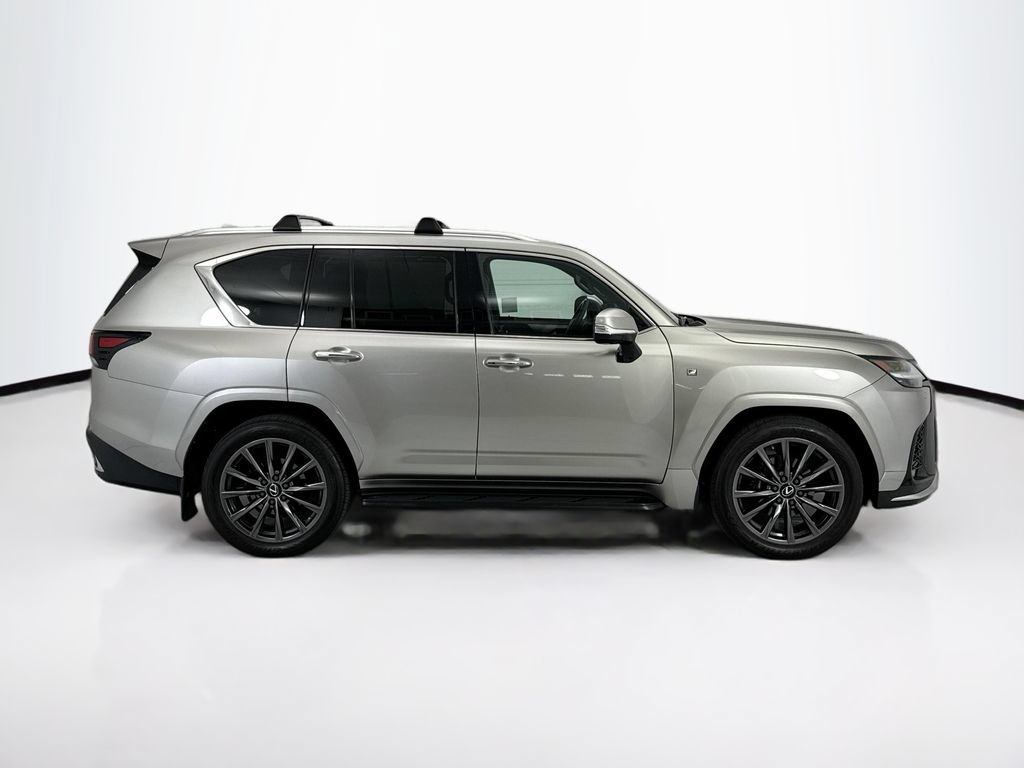 Used 2023 Lexus LX 600 F Sport AWD/4WD image 4