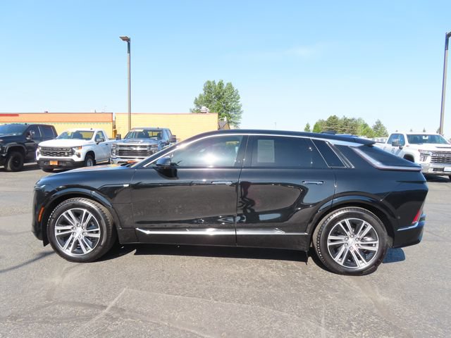 Used 2024 Cadillac Lyriq Luxury RWD image 4