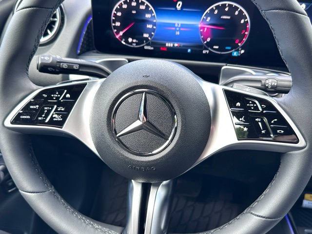 New 2026 Mercedes-Benz GLB 250 4MATIC image 16