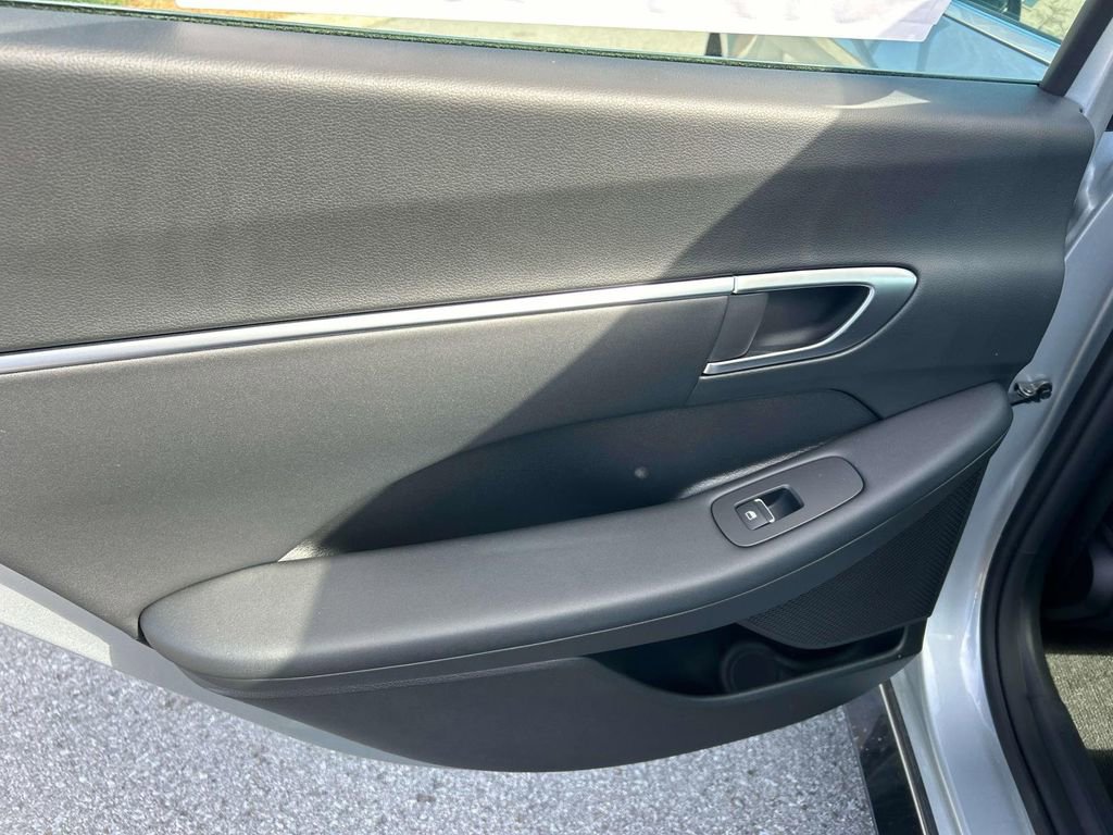 New 2026 Hyundai Sonata SEL image 18