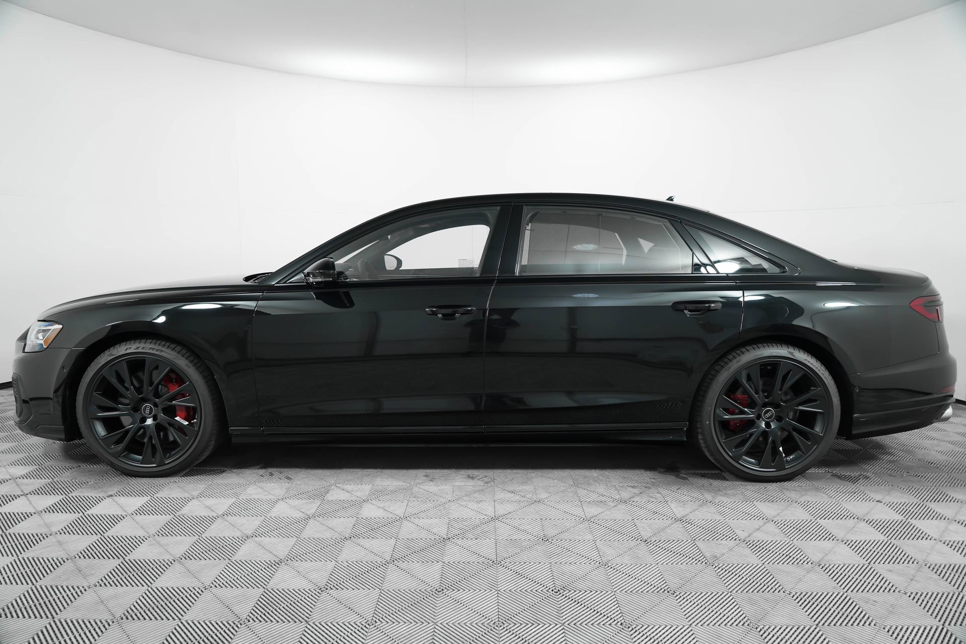 New 2025 Audi S8 image 6