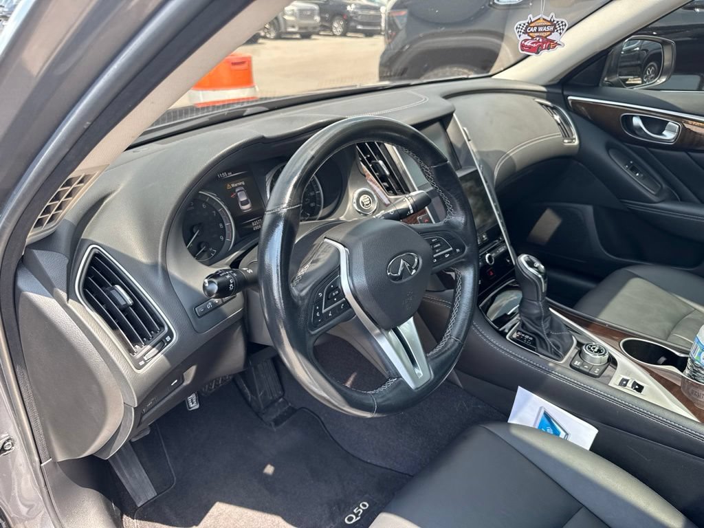 Used 2018 INFINITI Q50 Luxe w/ Essential Package (3.0T Luxe) RWD image 7