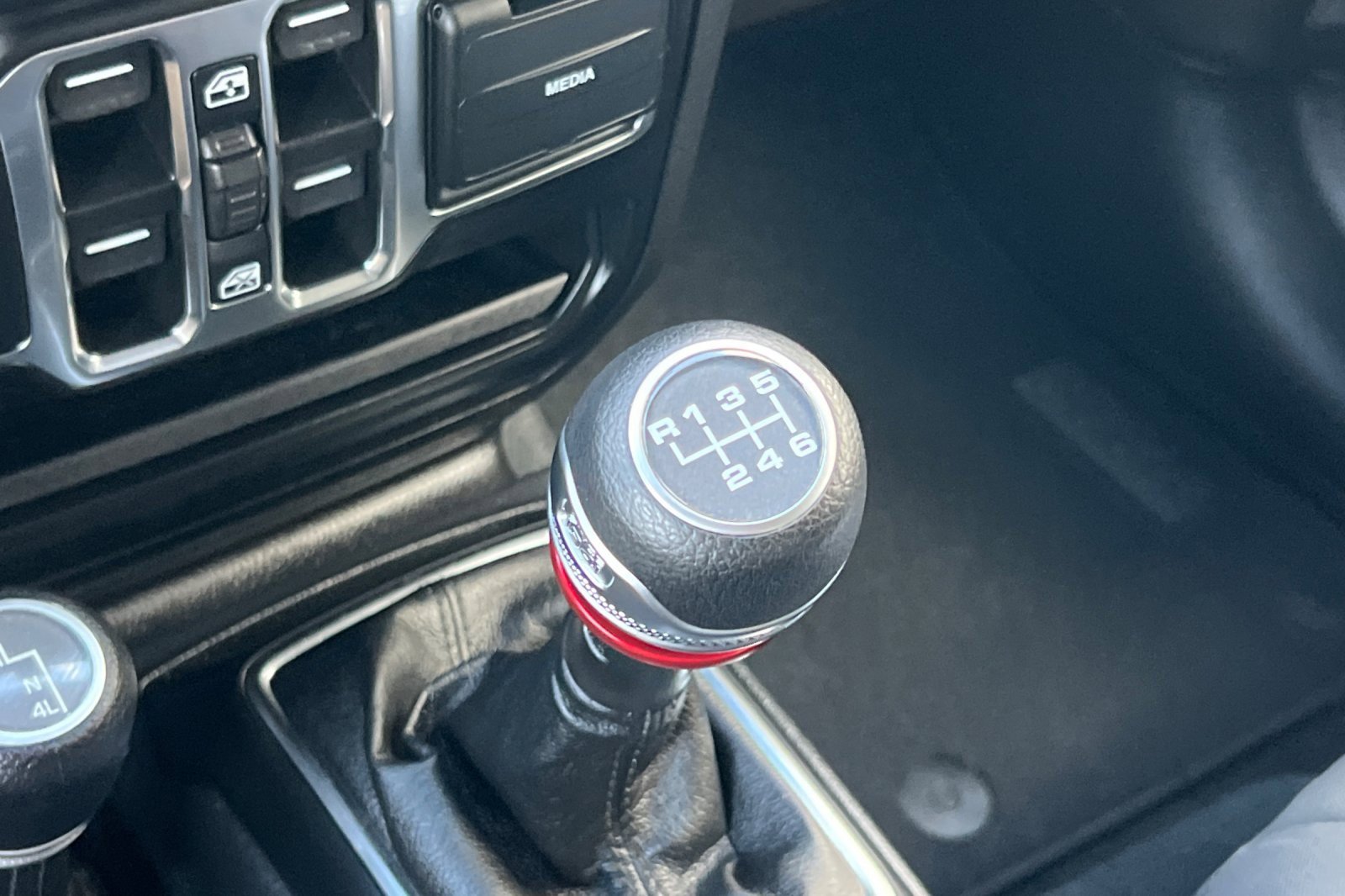 Used 2022 Jeep Wrangler Unlimited Sport w/ Sun And Sound Package image 22