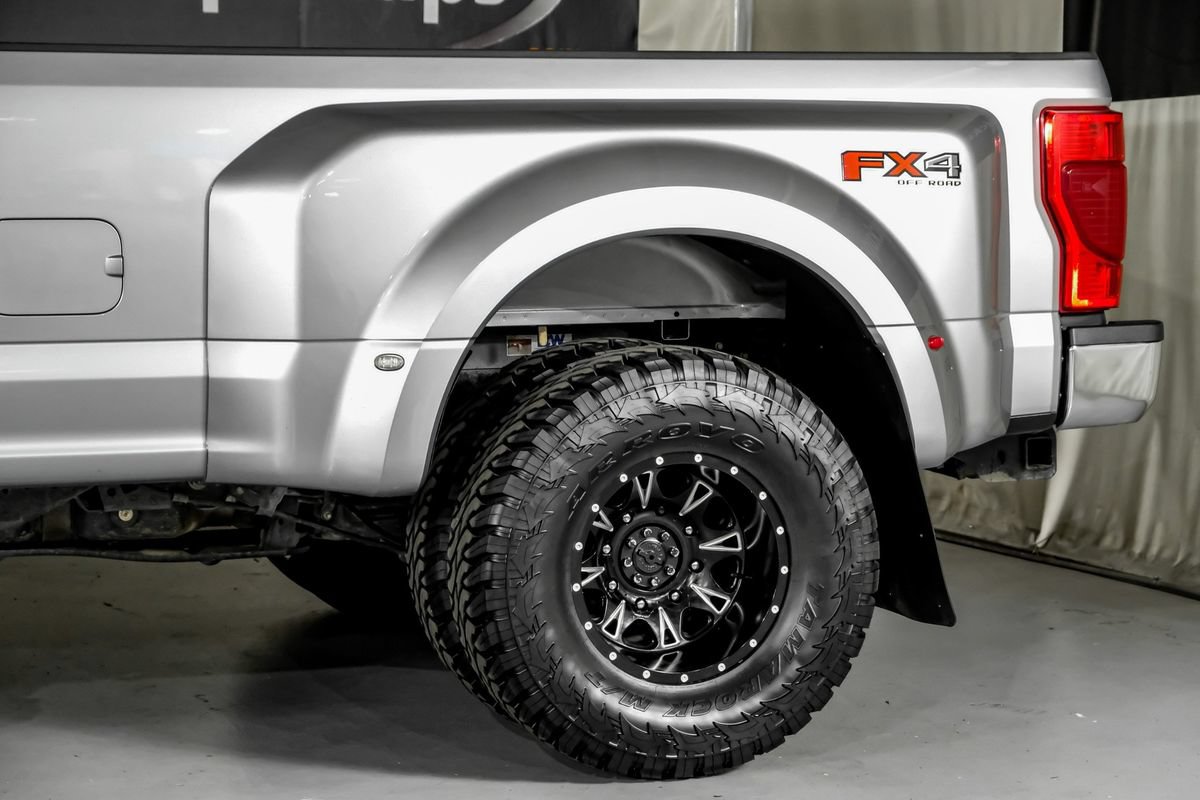Used 2022 Ford F350 Lariat w/ Lariat Value Package AWD/4WD image 13