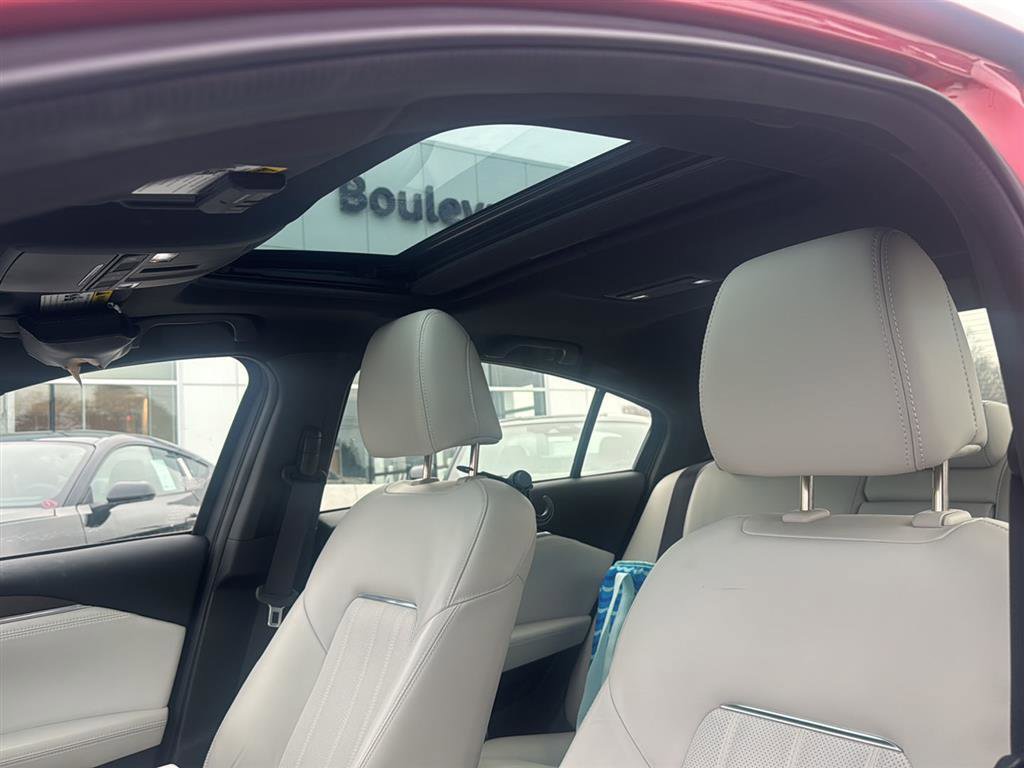 Used 2018 MAZDA MAZDA6 Signature image 16