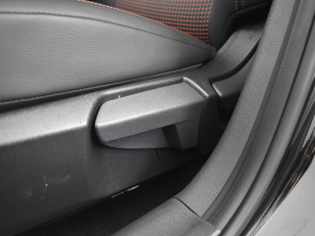 New 2026 Nissan Kicks SR w/ SR Premium Package image 29