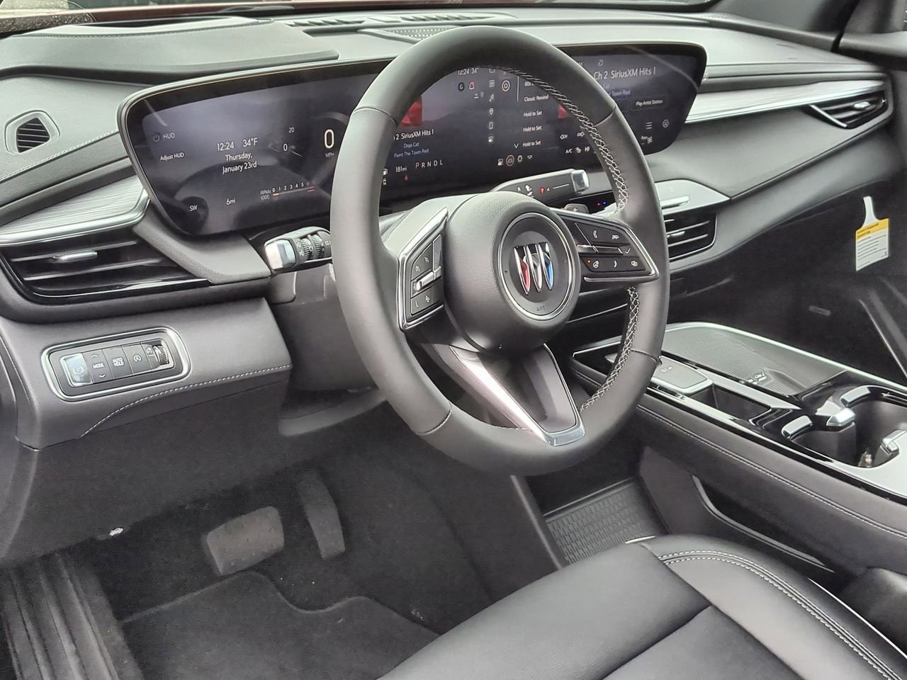 Used 2025 Buick Enclave Preferred w/ Power Package image 10