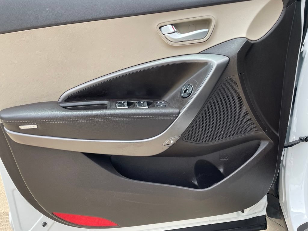 Used 2013 Hyundai Santa Fe Sport FWD image 17