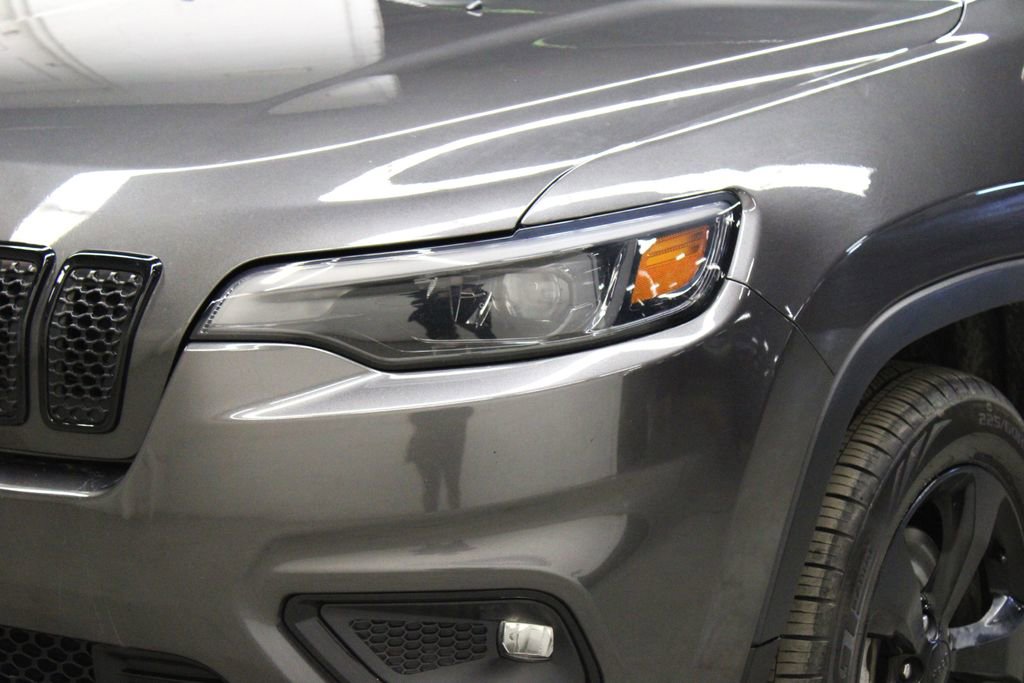 Used 2021 Jeep Cherokee Latitude Plus image 31