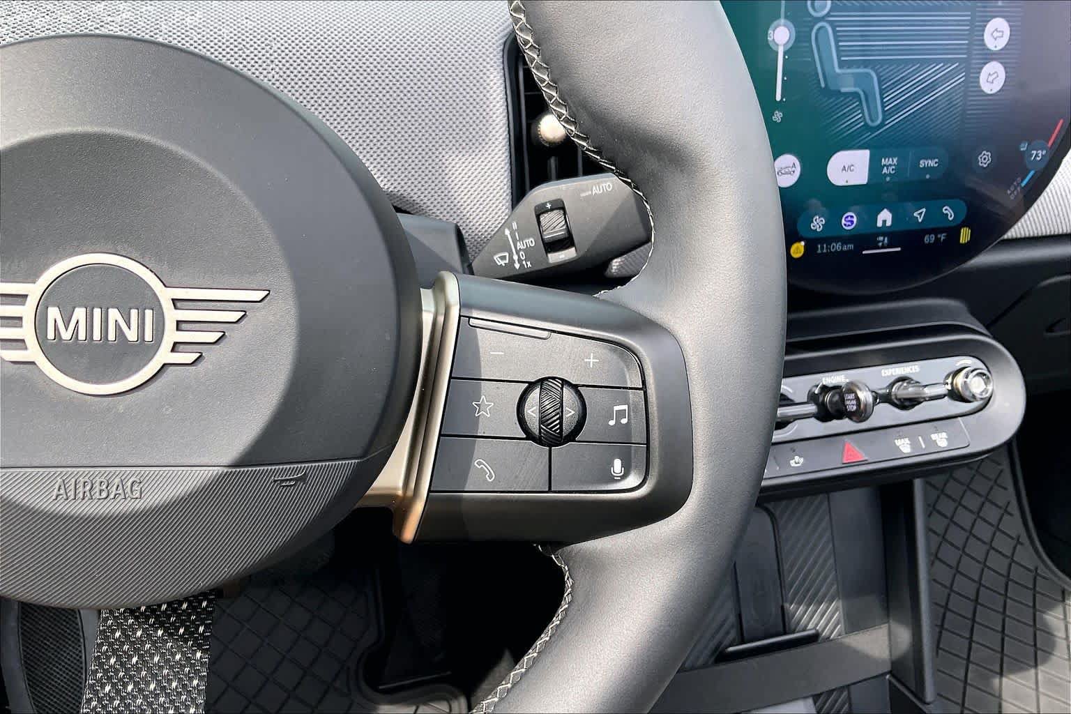 Used 2025 MINI Cooper S FWD image 24