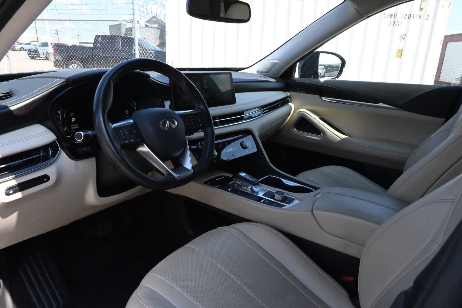 Used 2022 INFINITI QX60 Sensory w/ Cargo Package FWD image 16
