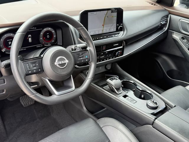 Used 2023 Nissan Rogue Platinum w/ Platinum Premium Package image 10