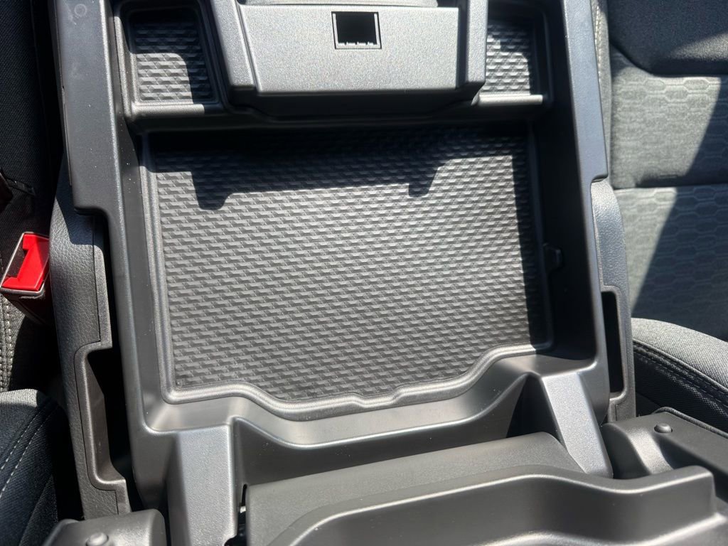 New 2026 RAM 1500 4x4 Crew Cab image 44