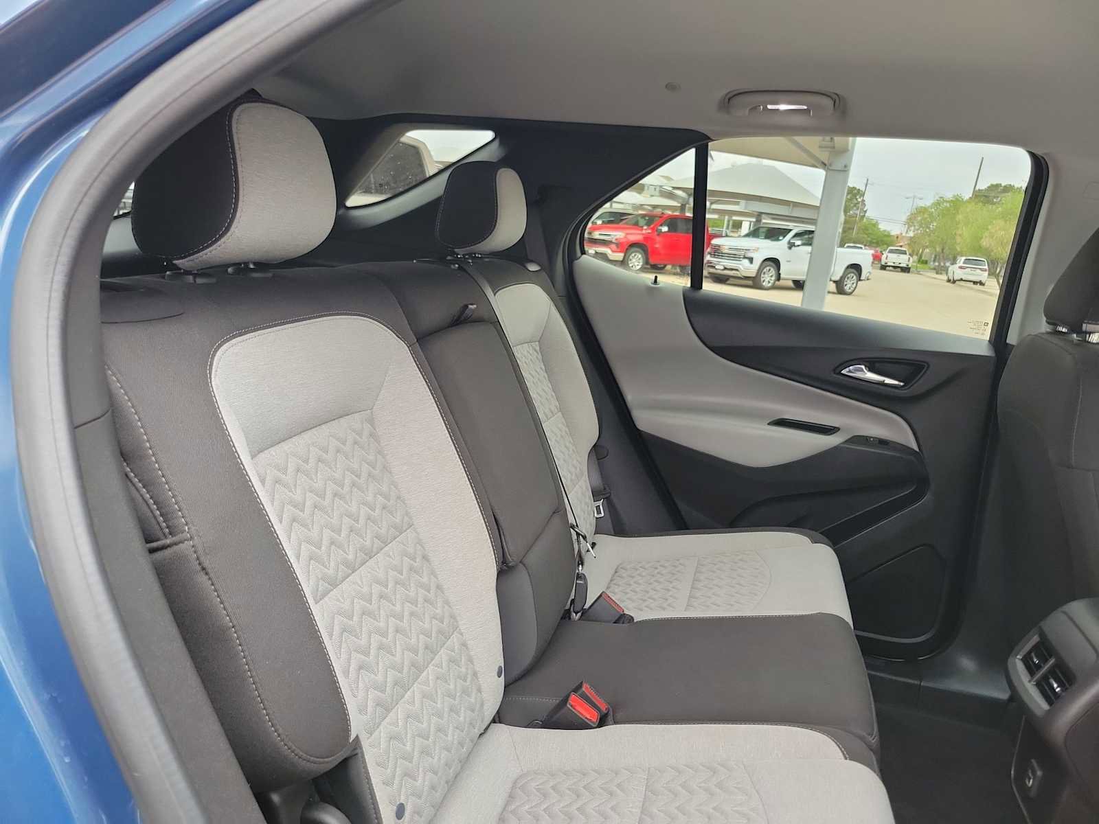 Used 2024 Chevrolet Equinox LS w/ LS Convenience Package image 17