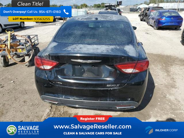 Used 2015 Chrysler 200 S image 8