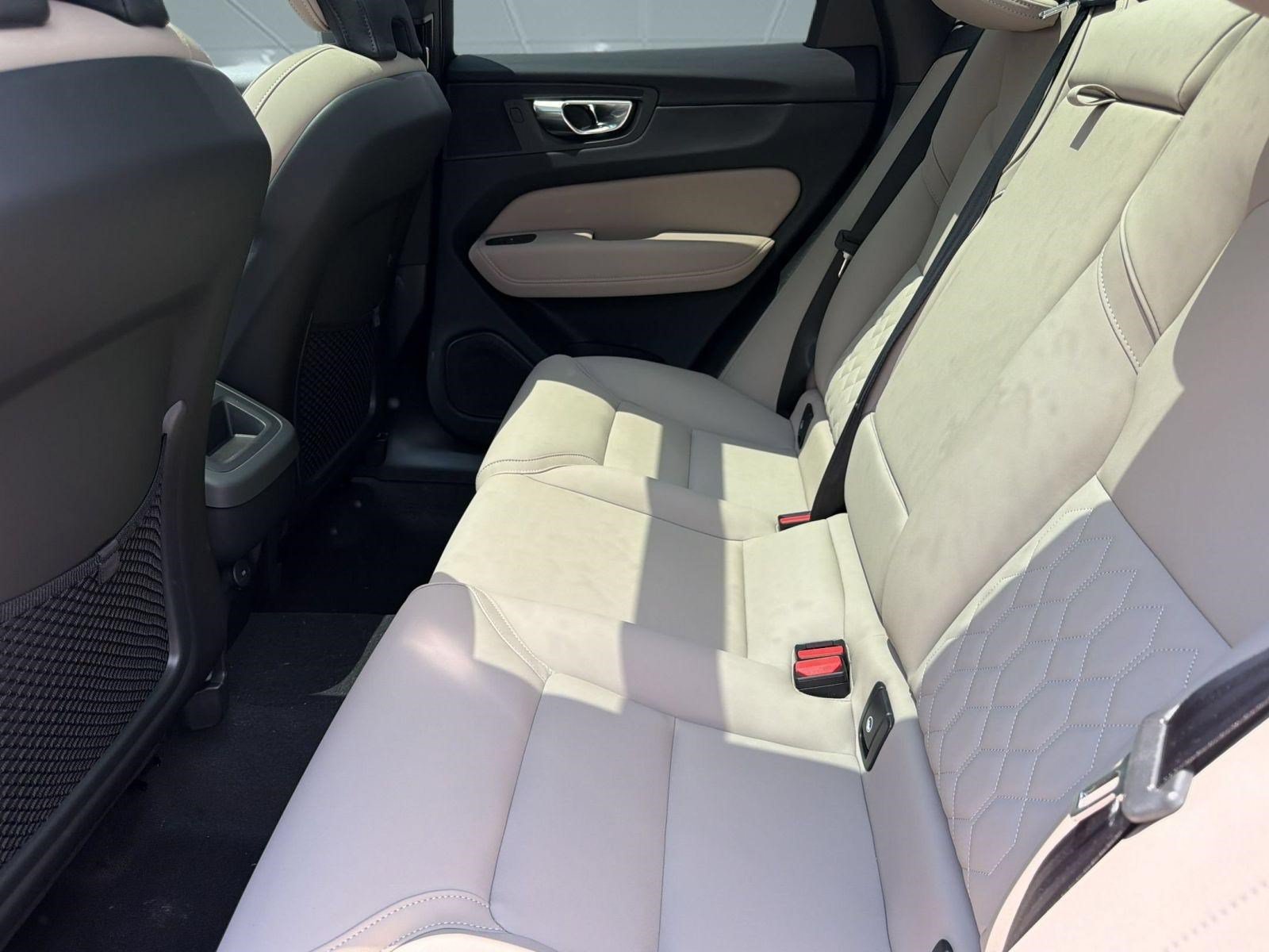 New 2026 Volvo XC60 B5 Plus w/ Climate Package AWD/4WD image 23