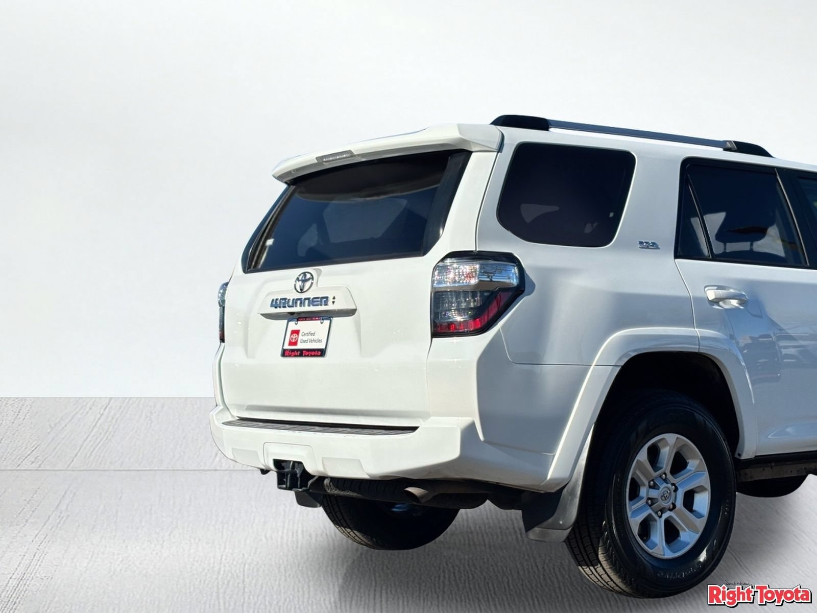 Certified 2024 Toyota 4Runner SR5 RWD image 10