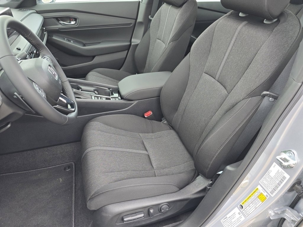 Certified 2025 Honda Accord Sport image 29