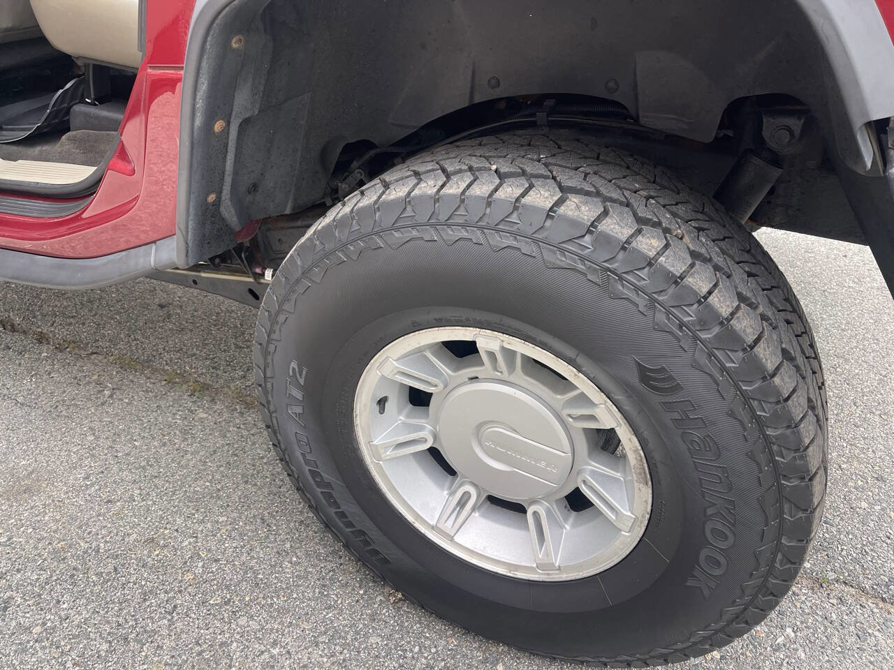 Used 2003 HUMMER H2 Base 4dr 4WD SUV w/ Preferred Equipment Group image 31