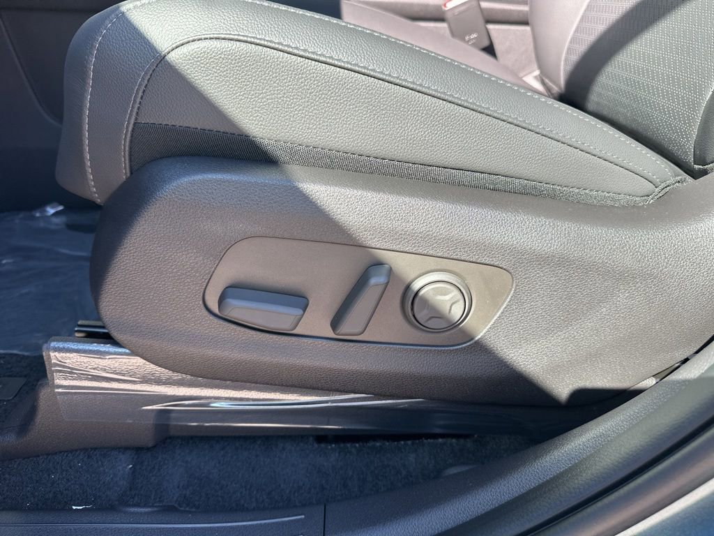 New 2026 Kia Carnival SX Prestige FWD image 17