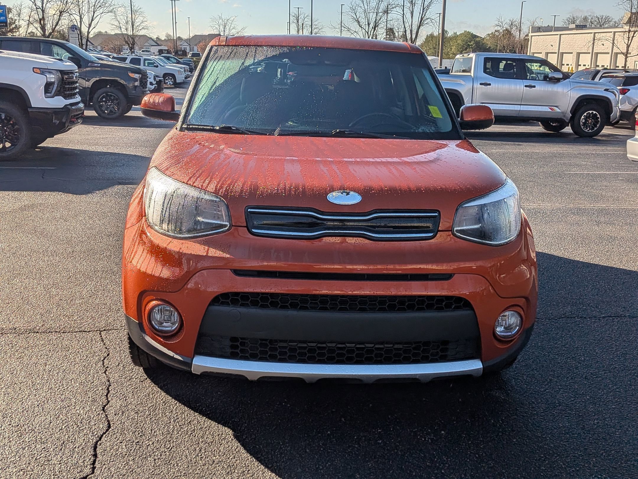 Used 2018 Kia Soul + image 3