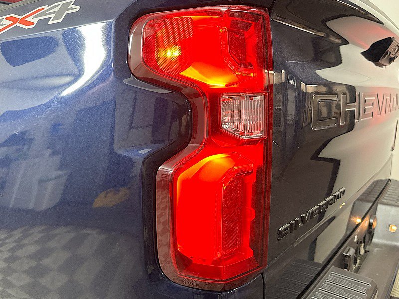 Used 2022 Chevrolet Silverado 1500 RST w/ Convenience Package II image 31