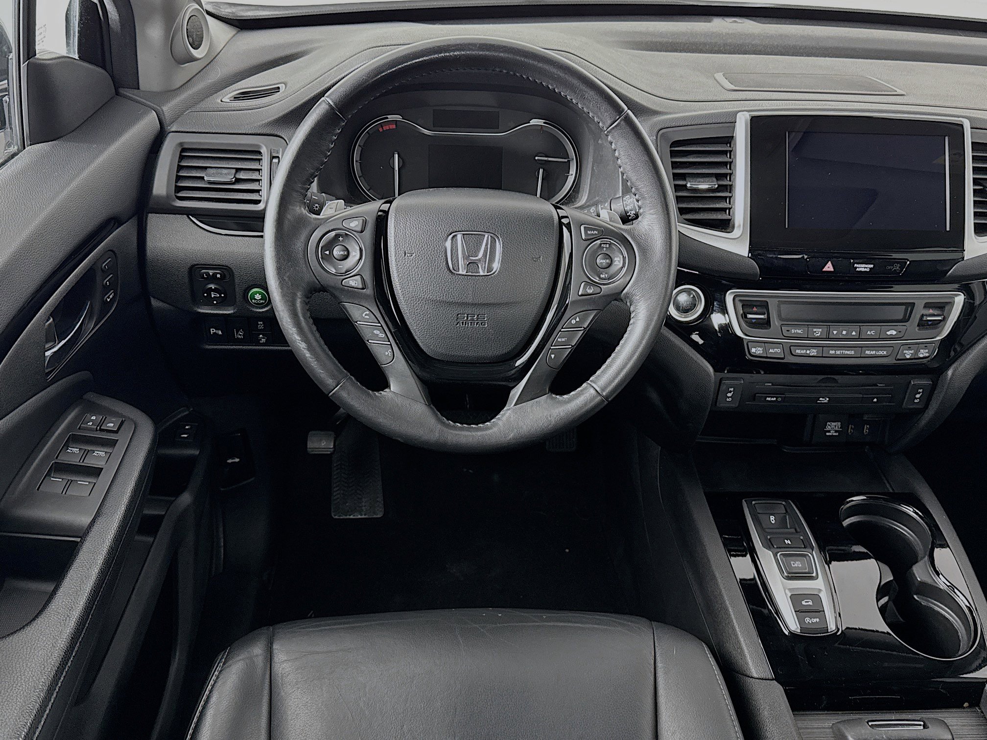 Certified 2018 Honda Pilot Touring image 23