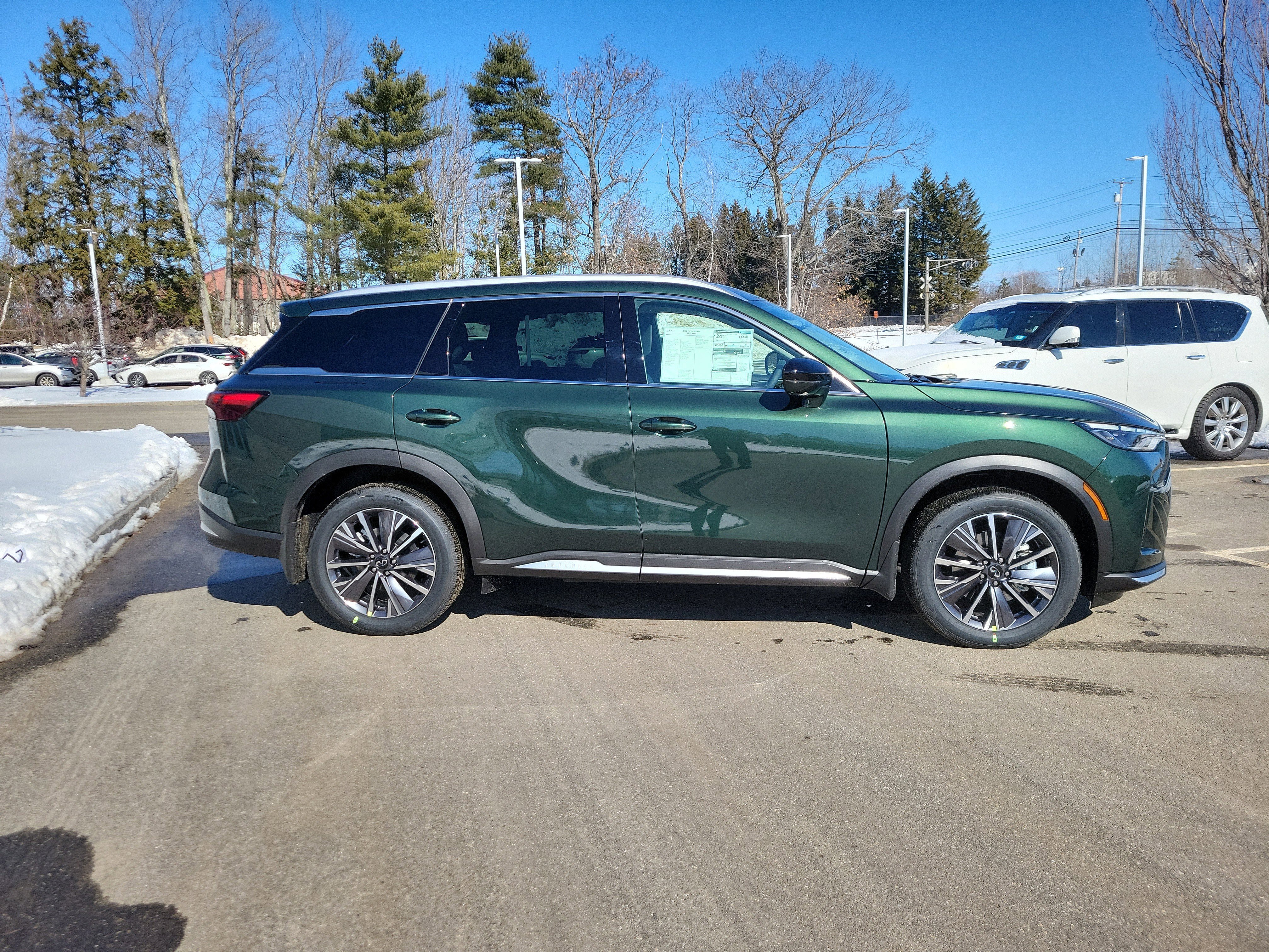 New 2026 INFINITI QX60 Luxe w/ Cargo Package image 8