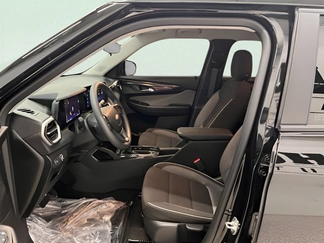 Certified 2025 Chevrolet TrailBlazer LS AWD/4WD image 15