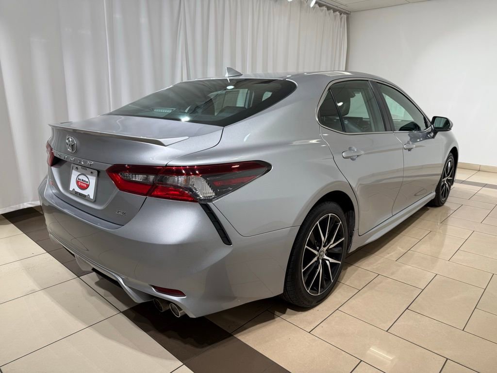Certified 2024 Toyota Camry SE image 5