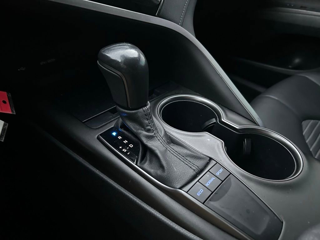 Certified 2022 Toyota Camry SE w/ Carpet Mat Package (TMS) image 27