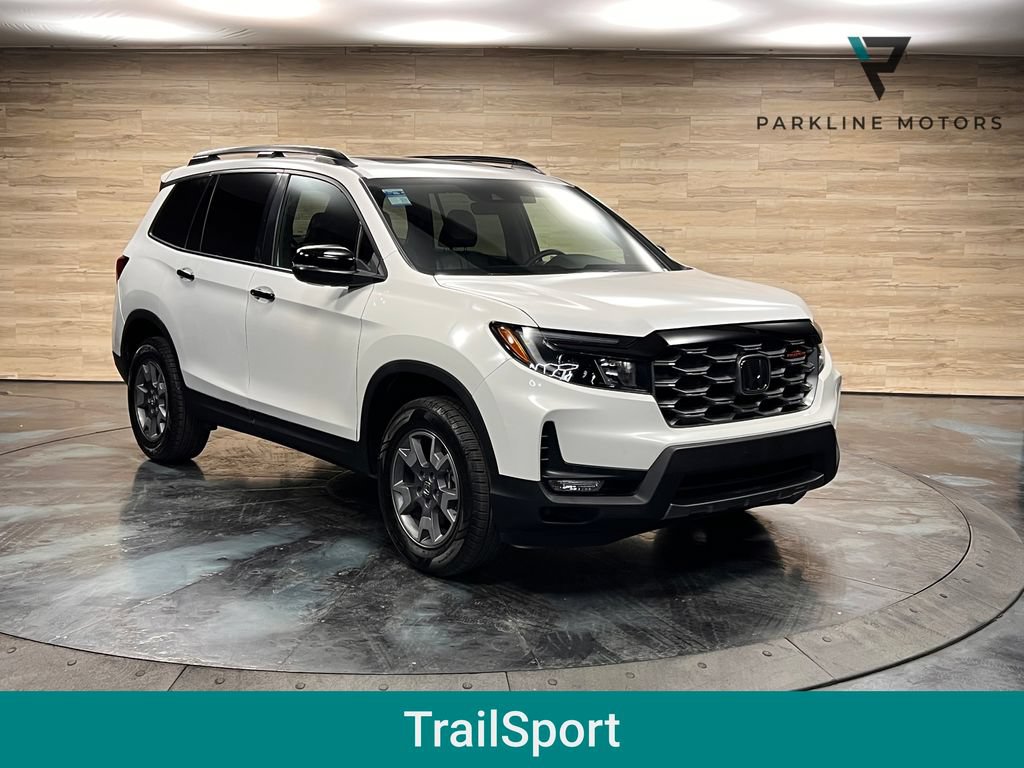 Used 2023 Honda Passport TrailSport image 1
